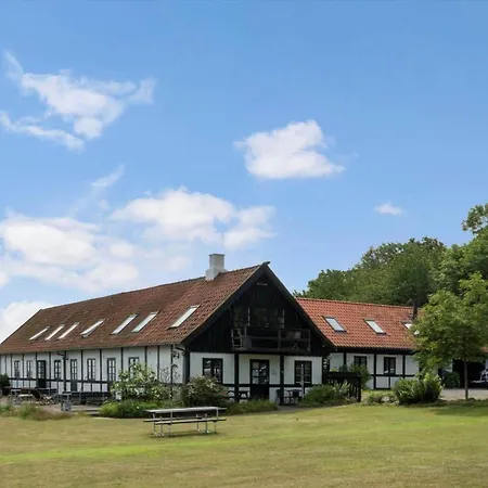 5652-gudhjem-badstadvej-20 Gudhjem
